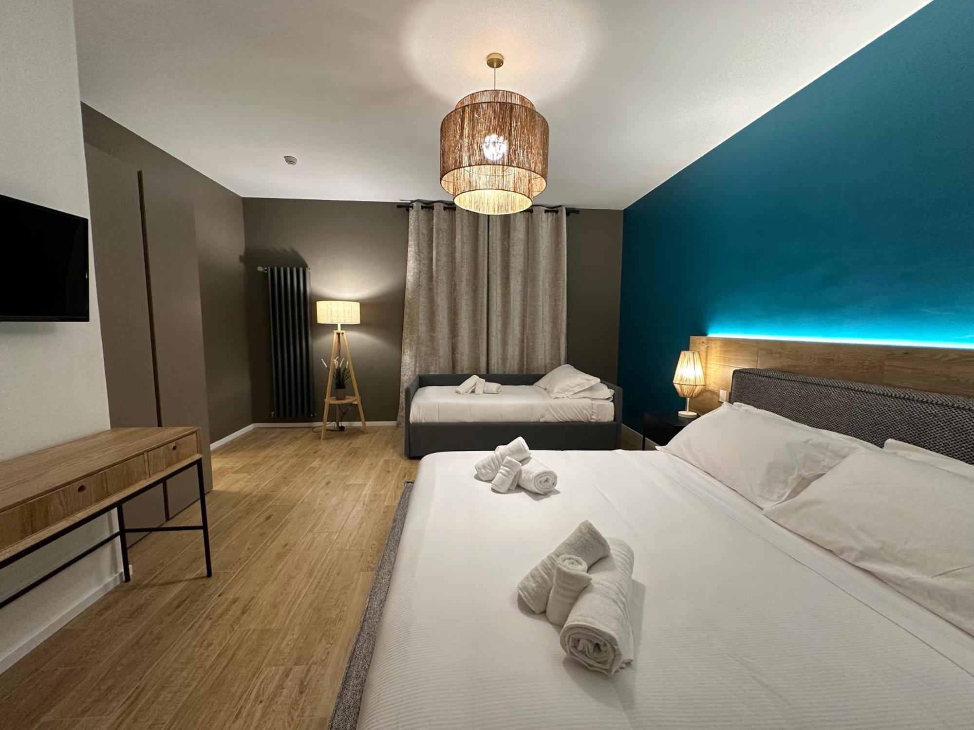 Dimora Del Ragno Hotel Tivoli Bagian luar foto